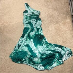 One-Shoulder Green Marble Maxi Dress